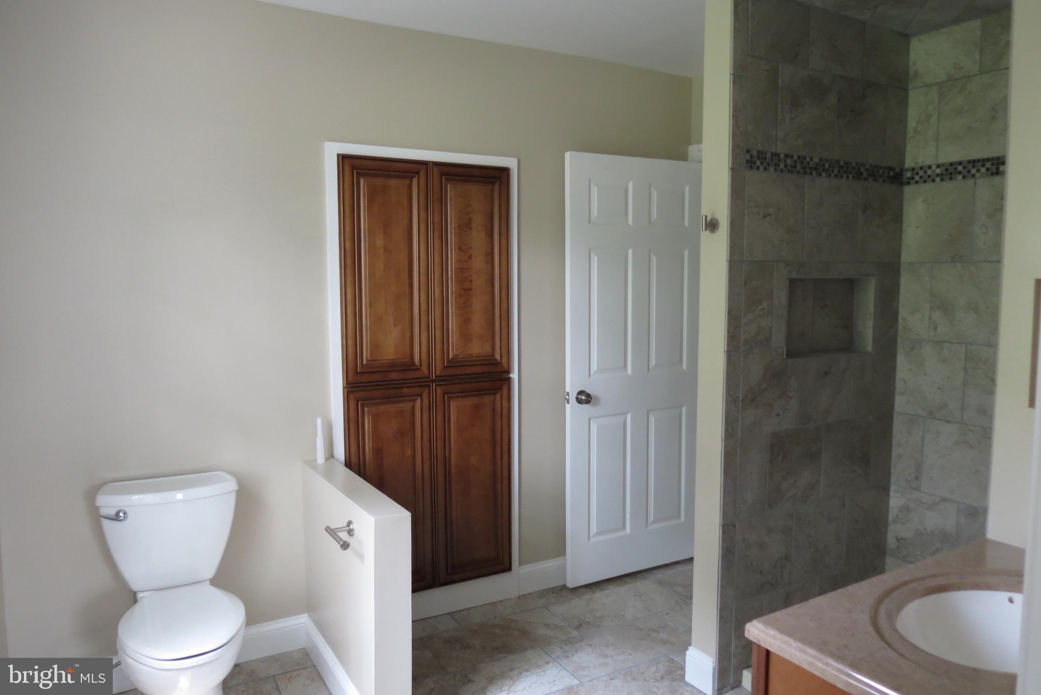 2070 Allentown Road Quakertown, PA 18951 - Photo 15 of 29 Gallery Image 15
