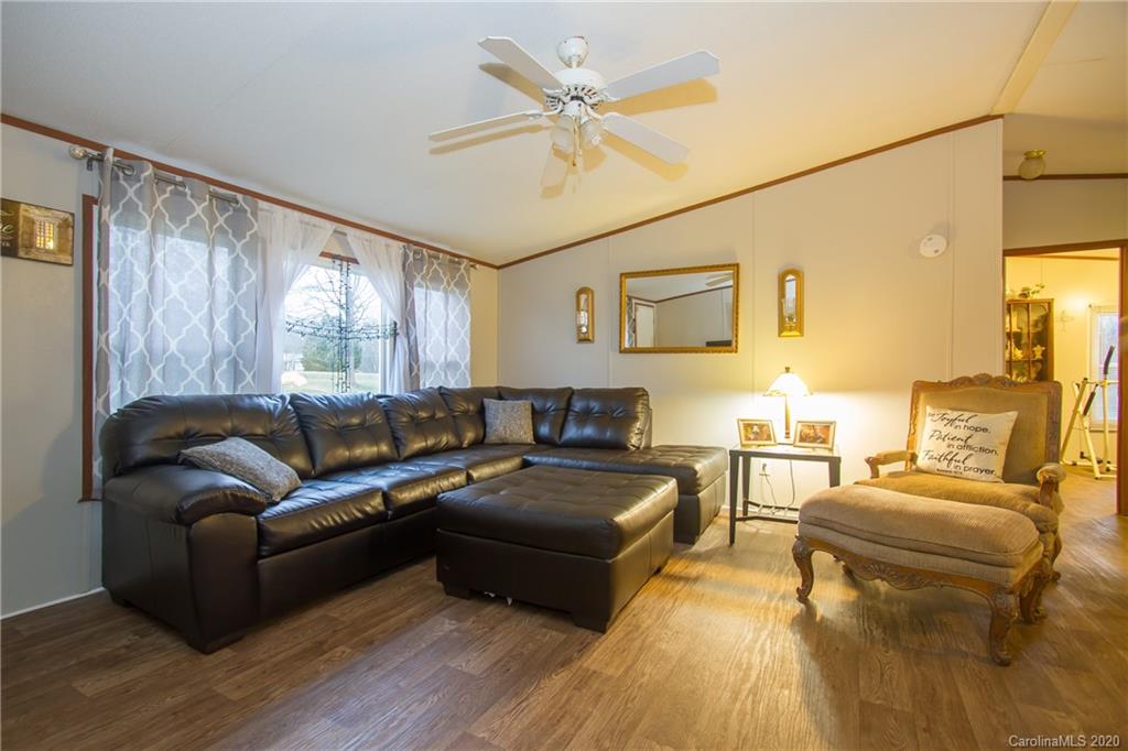 1155 Austin Road, Unit 1 Pageland, SC 29728 - Photo 3 of 26