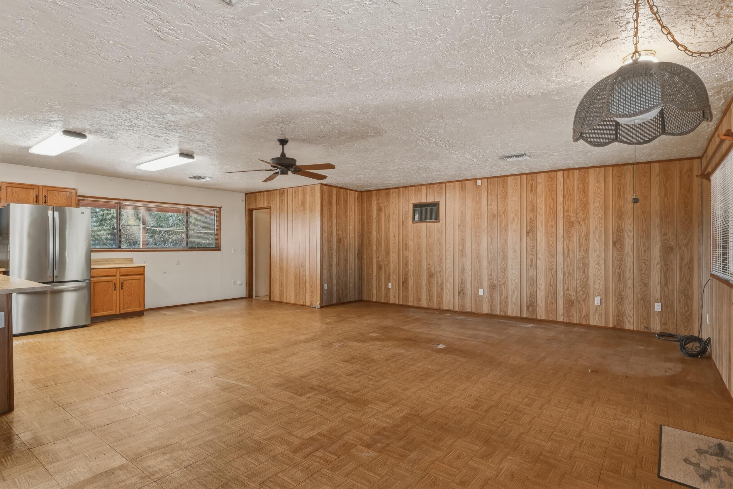 198 Lucky Lane Payson, AZ 85541 - Photo 9 of 31 a view of an empty room with a window