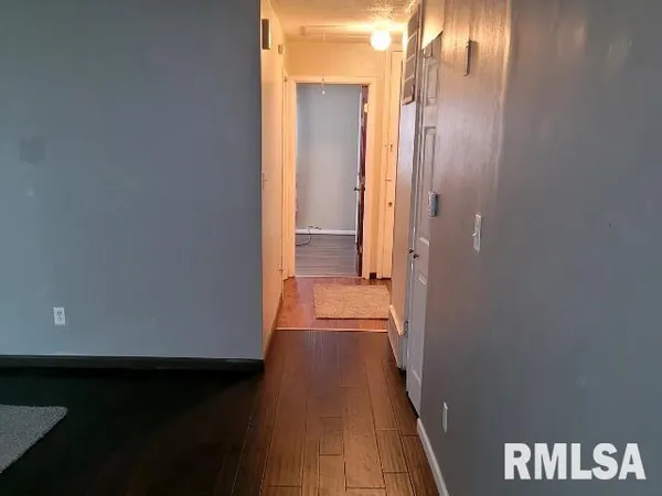 $1,100 | 12 Gettysburg Drive, Springfield, IL 62702