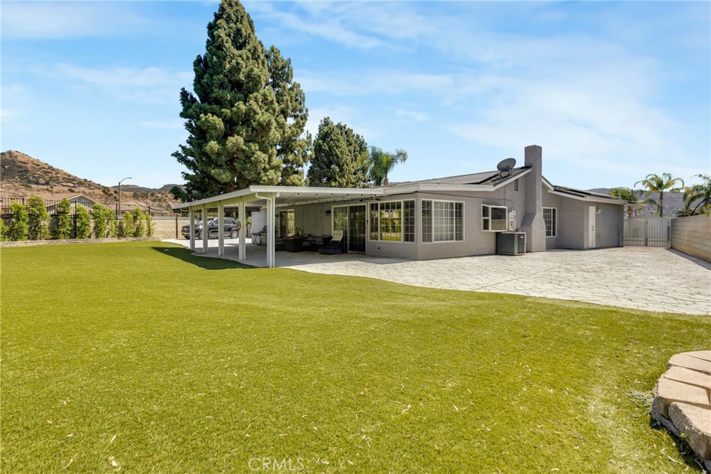 2290 Rohner Court Simi Valley, CA 93063 - Photo 5 of 56 Gallery Image 5