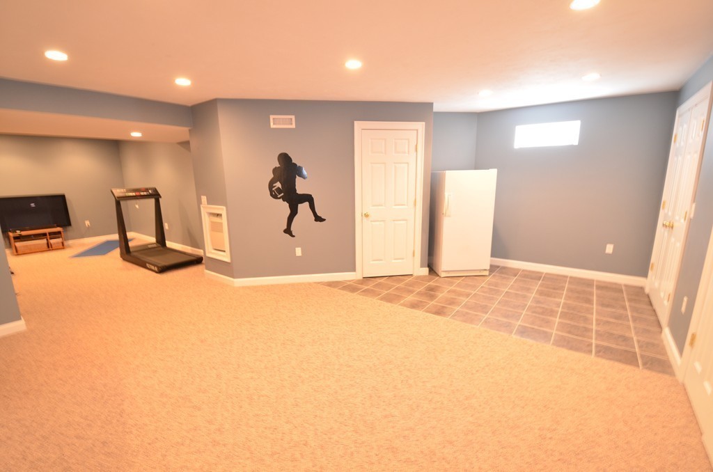 38 High Ridge Circle Franklin, MA 02038 - Photo 29 of 30 Gallery Image 29