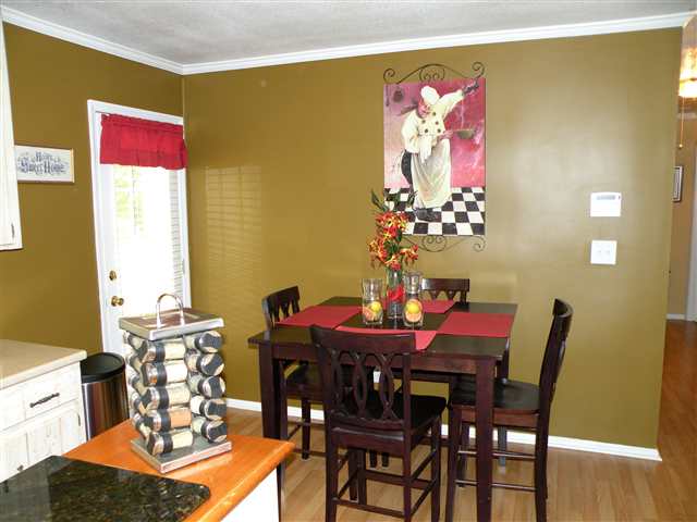 1305 Oak Drive Pendleton, SC 29670 - Photo 5 of 10 Gallery Image 5