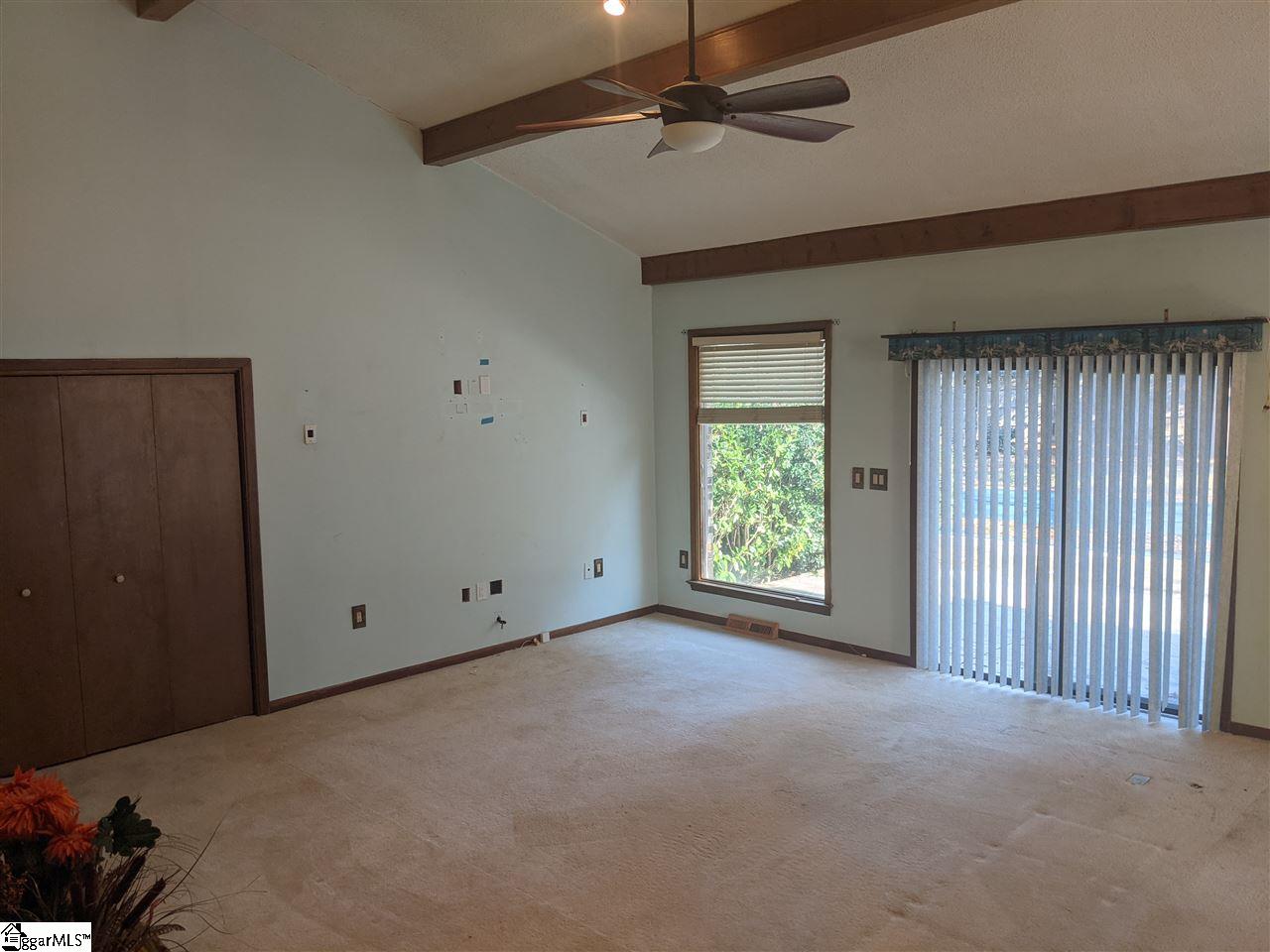 401 Quail Run Circle Fountain Inn, SC 29644 - Photo 4 of 26 Gallery Image 4