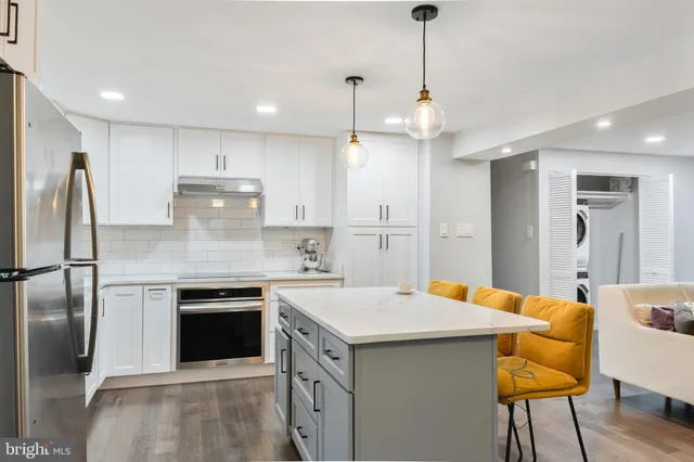 $3,500 | 8059 Fetlock Court, Ellicott City, MD 21043