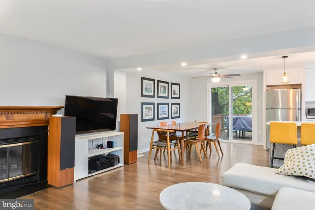 $3,500 | 8059 Fetlock Court, Ellicott City, MD 21043