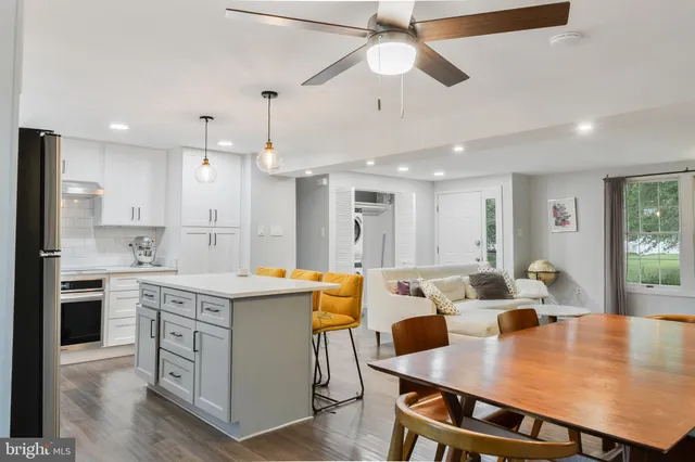 $3,500 | 8059 Fetlock Court, Ellicott City, MD 21043