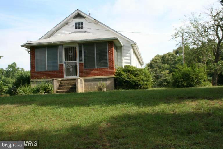 15401 Letcher Road Brandywine, MD 20613 - Photo 3 of 22 Exterior (Front)