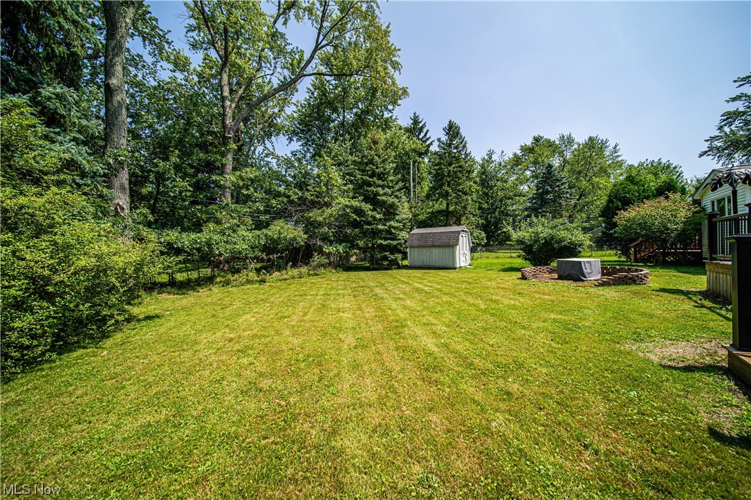 4895 Farnhurst Road Cleveland, OH 44124 - Photo 8 of 35