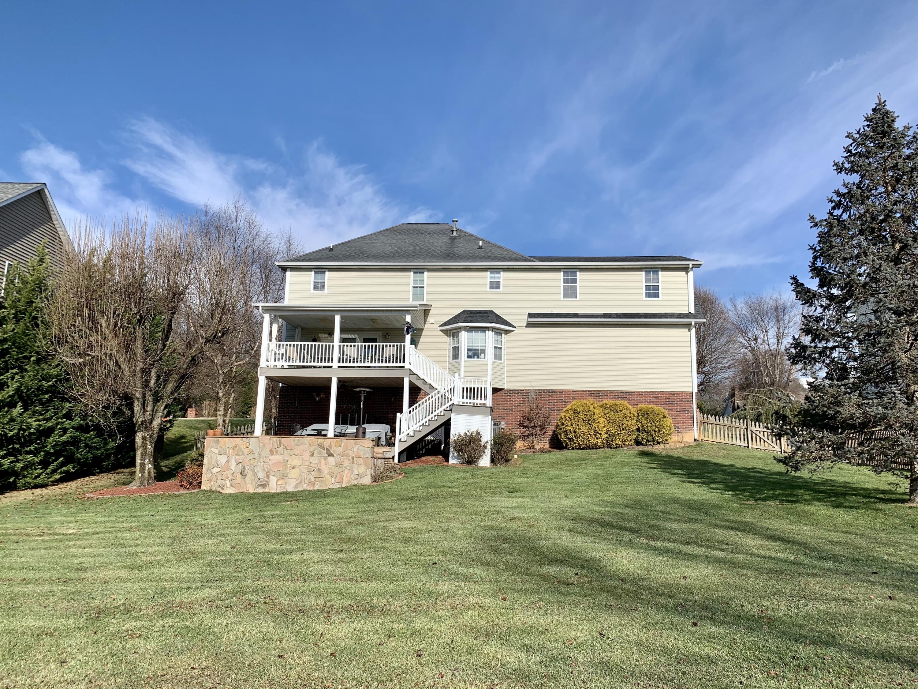 329 Ridgetop Drive Bluff City, TN 37618 - Photo 8 of 45 IMG_5207