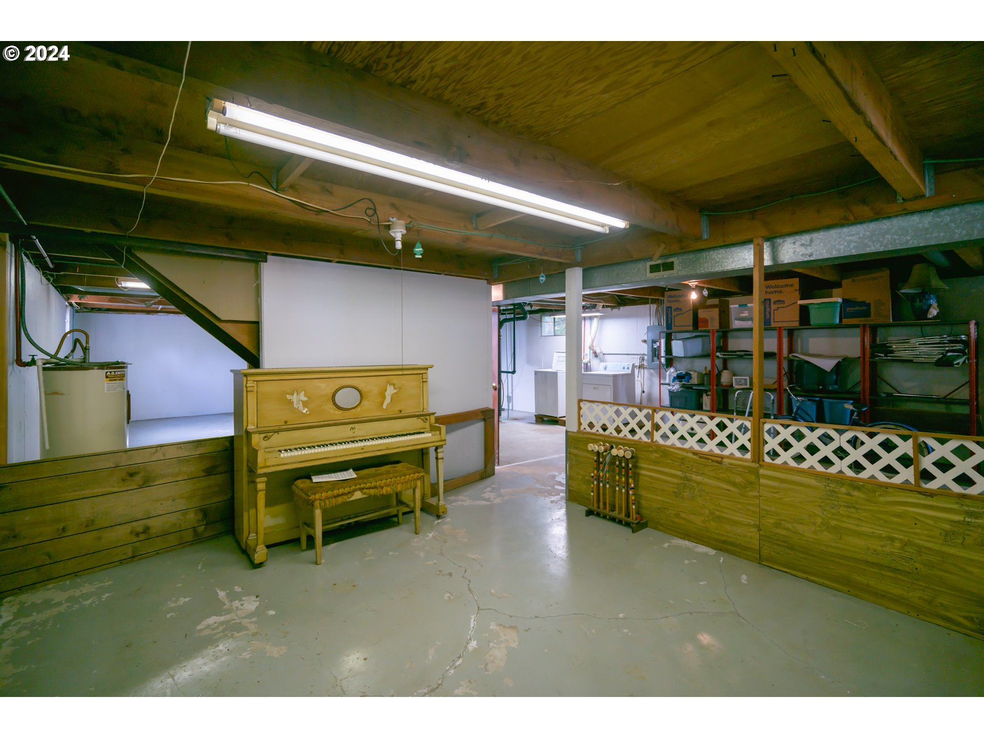 17524 South Palmer Road Oregon City, OR 97045 - Photo 18 of 26 a view of an outdoor space