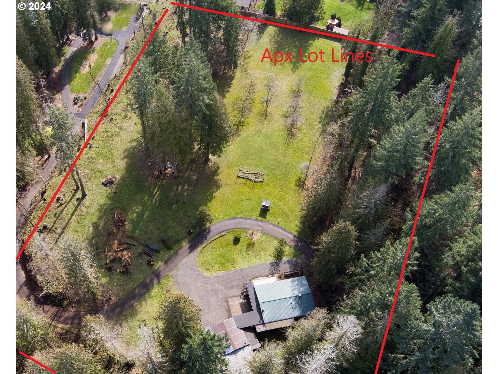 17524 South Palmer Road Oregon City, OR 97045 - Photo 23 of 26 an aerial view of a house with swimming pool and large trees