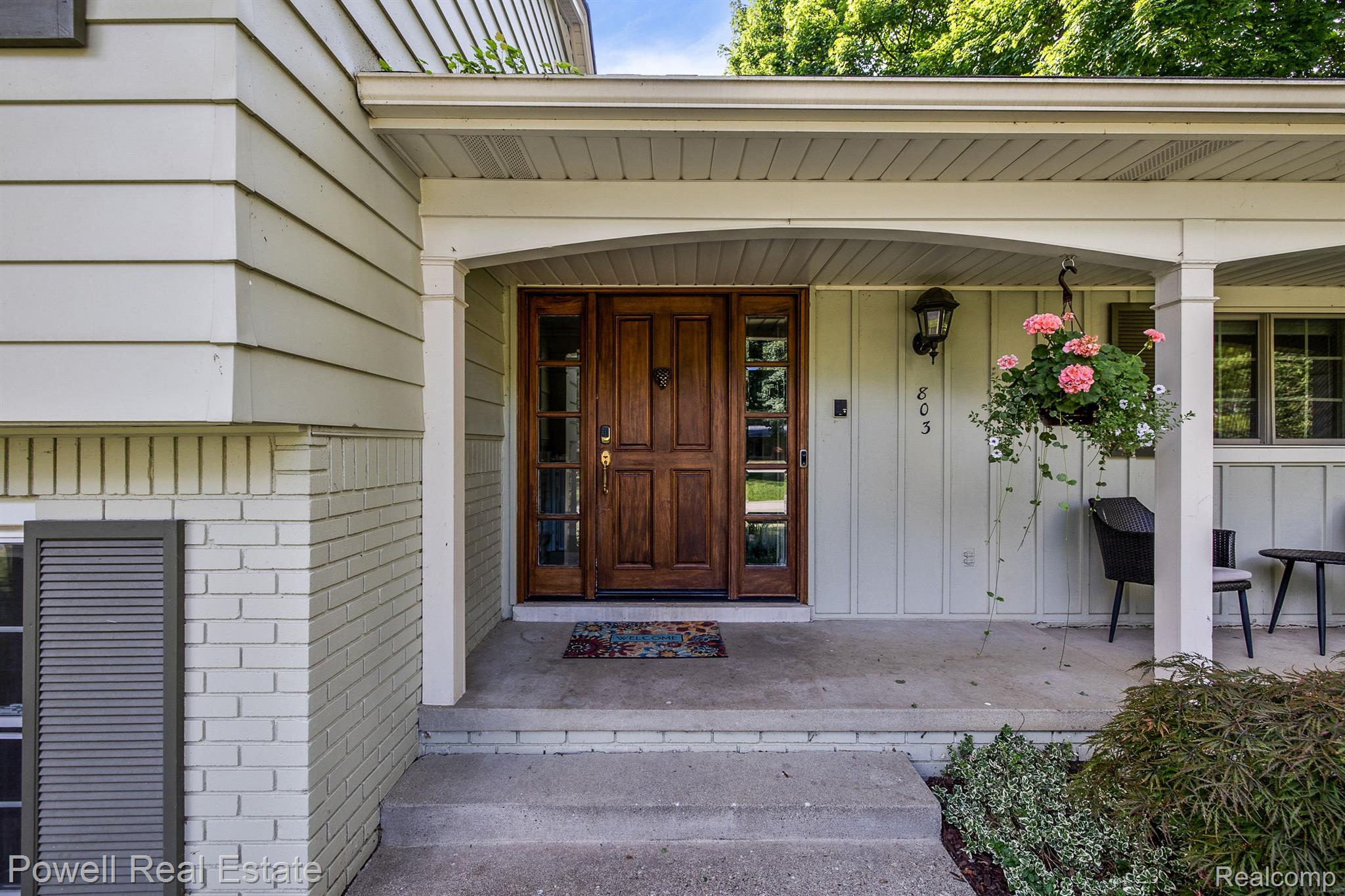 803 Satterlee Road Bloomfield Hills, MI 48304 - Photo 8 of 47 Front Entrance! Welcome Home!