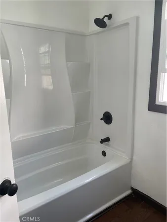 $3,200 | 647 West 112th Street, Los Angeles, CA 90044