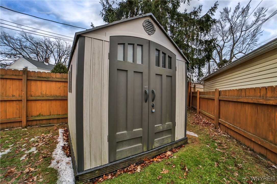 31 Rye Place Tonawanda, NY 14150 - Photo 8 of 28