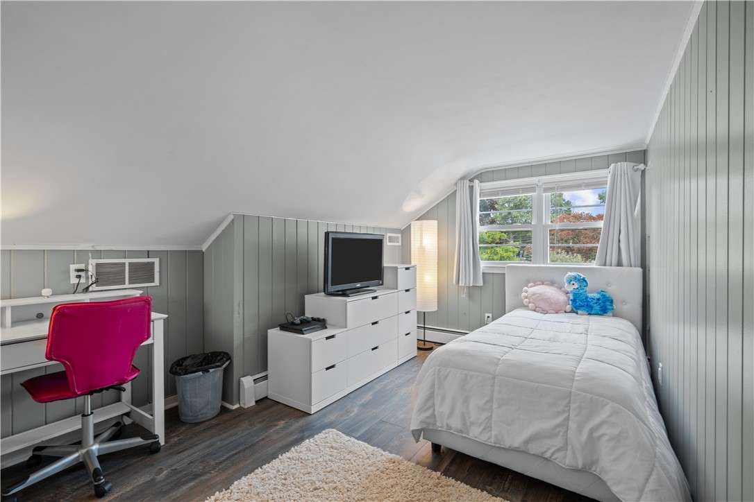 76 Sweetfern Road Warwick, RI 02888 - Photo 23 of 32