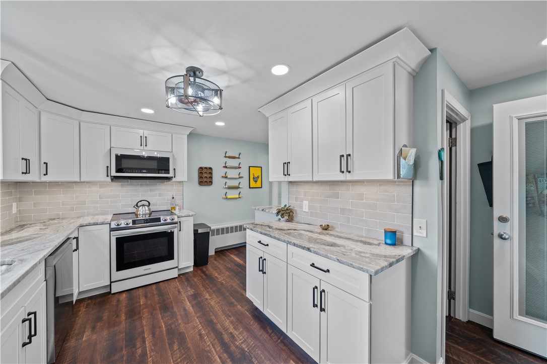 76 Sweetfern Road Warwick, RI 02888 - Photo 8 of 32