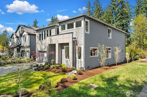 $1,990,000 | 7226 Northeast 129th Street, Kirkland, WA 98034