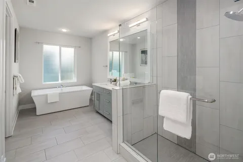 $1,990,000 | 7226 Northeast 129th Street, Kirkland, WA 98034