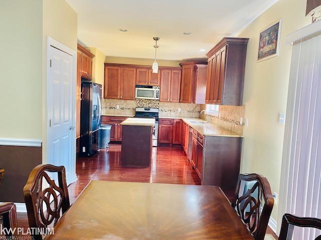8460 Clinton River Road Sterling Heights, MI 48314 - Photo 9 of 50 50101117-8.JPG