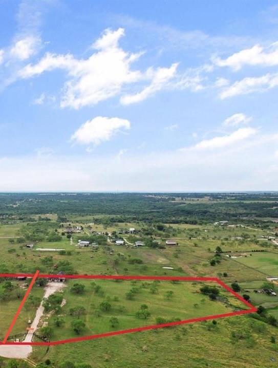 6051 County Road 1030 B Rice, TX 75155 - Photo 19 of 23 a view of a city with an ocean