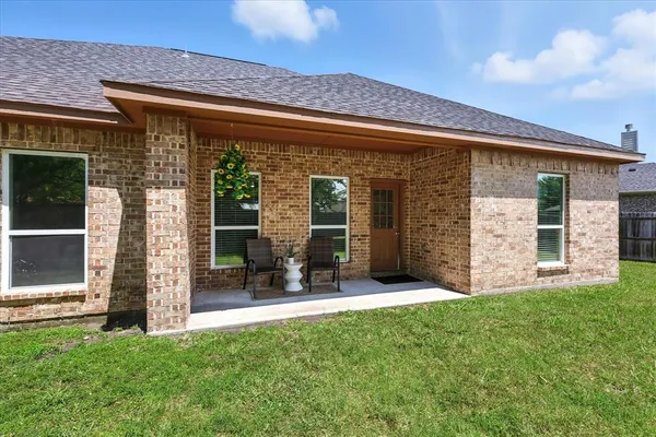 $339,800 | 1601 Jupiter Lane, Ennis, TX 75119