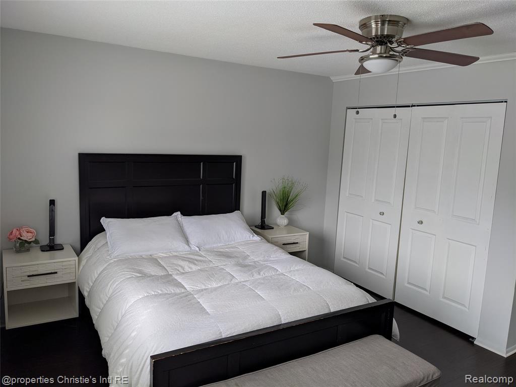 1514 Normandy Road, Unit 203 Royal Oak, MI 48073 - Photo 12 of 29