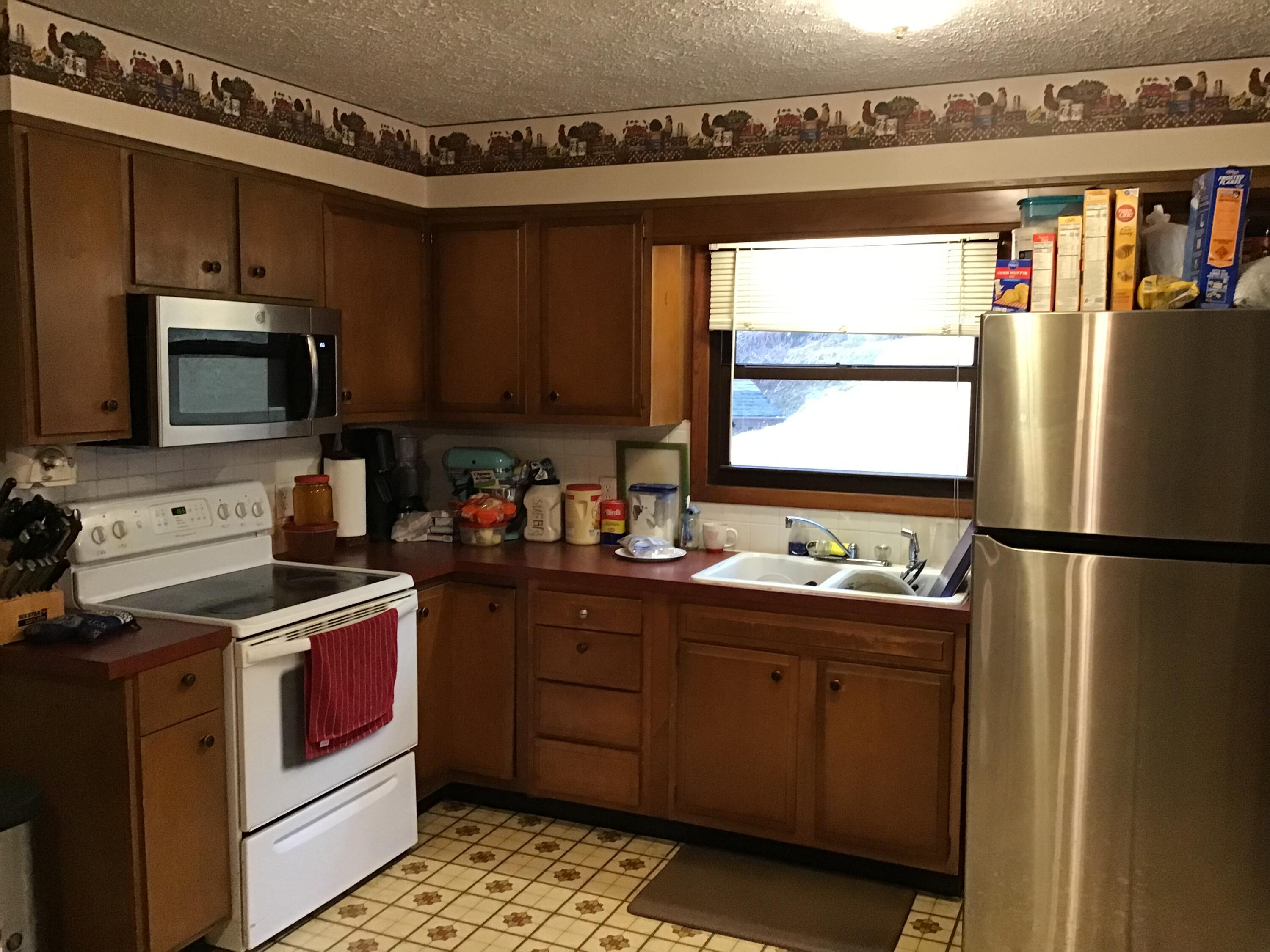 8148 Fairview Road Duffield, VA 24244 - Photo 17 of 38 *