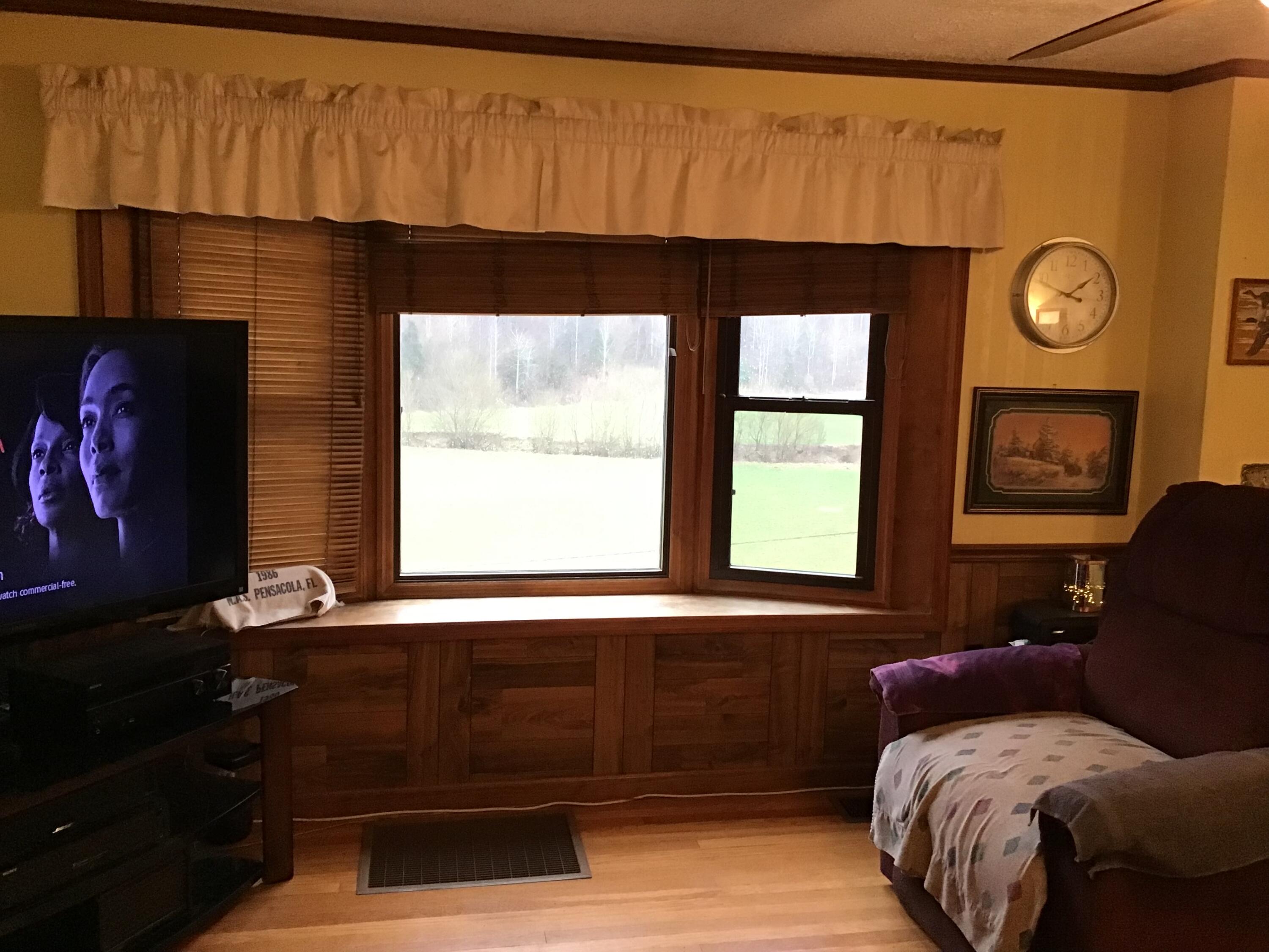 8148 Fairview Road Duffield, VA 24244 - Photo 10 of 38 *