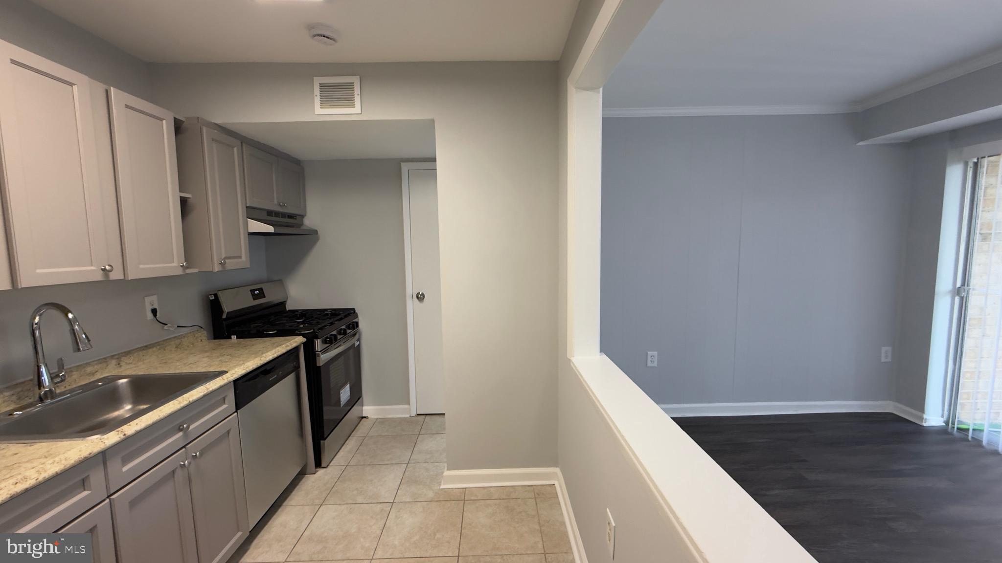 3754 Bel Pre Road, Unit 37541 Silver Spring, MD 20906 - Photo 9 of 28 Kitchen