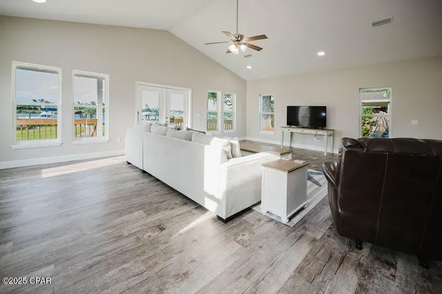 $634,900 | 6905 Hugh Drive, Panama City, FL 32404