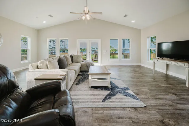 $634,900 | 6905 Hugh Drive, Panama City, FL 32404