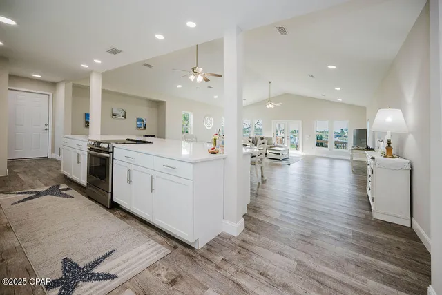 $634,900 | 6905 Hugh Drive, Panama City, FL 32404