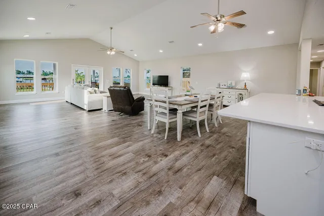 $634,900 | 6905 Hugh Drive, Panama City, FL 32404