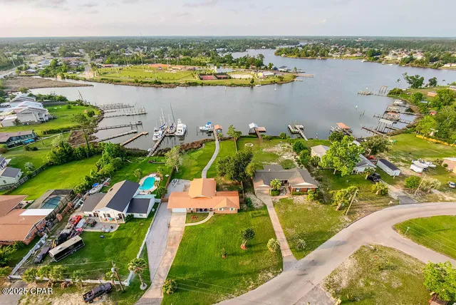 $634,900 | 6905 Hugh Drive, Panama City, FL 32404