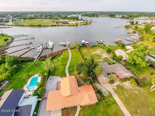 $634,900 | 6905 Hugh Drive, Panama City, FL 32404