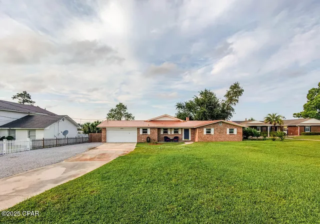 $634,900 | 6905 Hugh Drive, Panama City, FL 32404