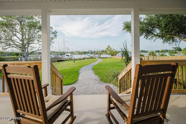 $634,900 | 6905 Hugh Drive, Panama City, FL 32404