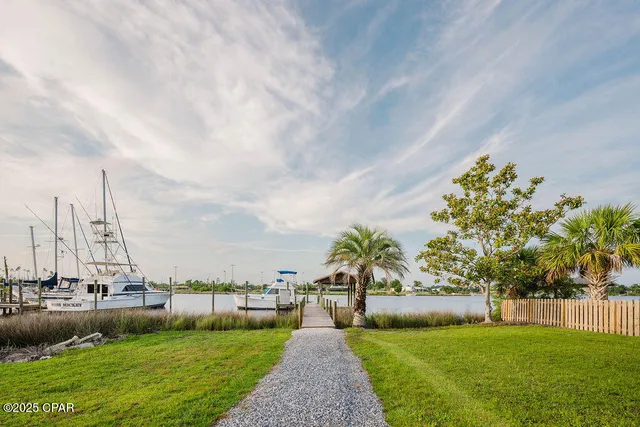 $634,900 | 6905 Hugh Drive, Panama City, FL 32404