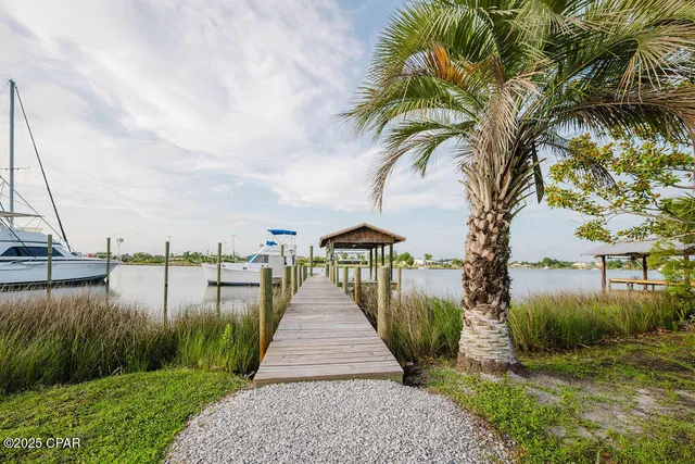 $634,900 | 6905 Hugh Drive, Panama City, FL 32404