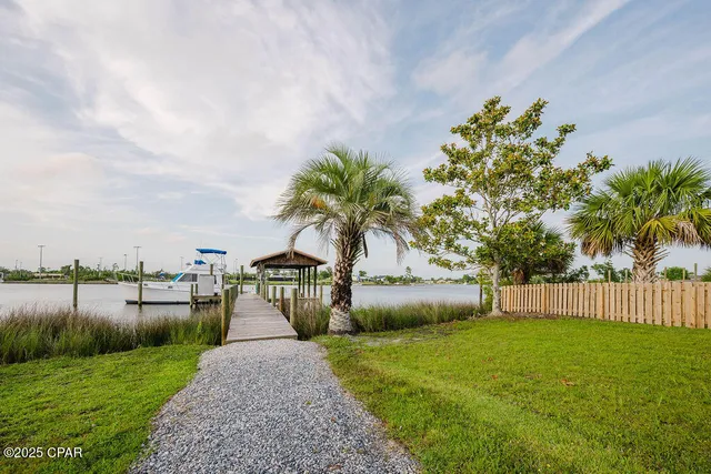 $634,900 | 6905 Hugh Drive, Panama City, FL 32404