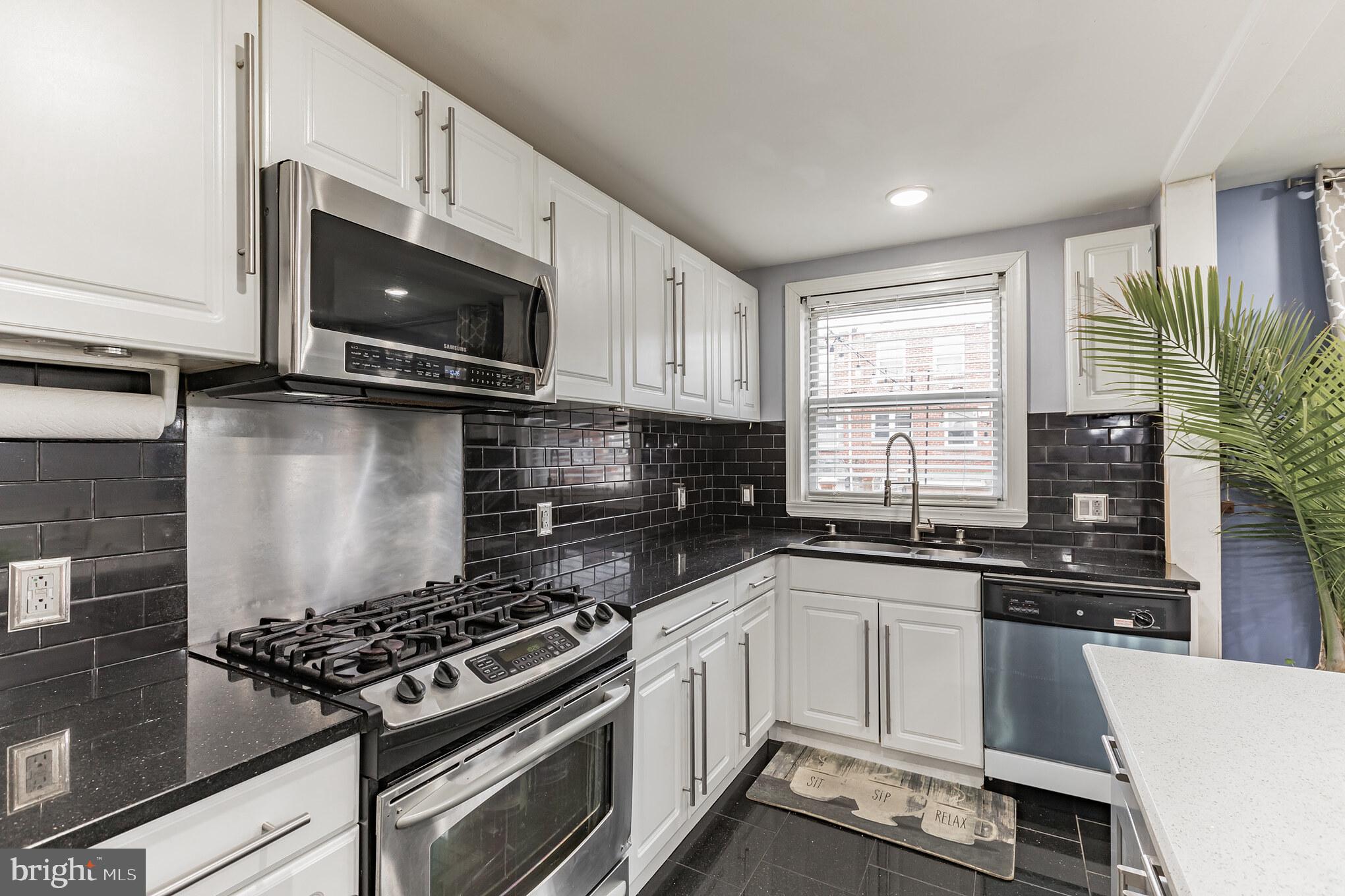2126 Friendship Street Philadelphia, PA 19149 - Photo 7 of 24