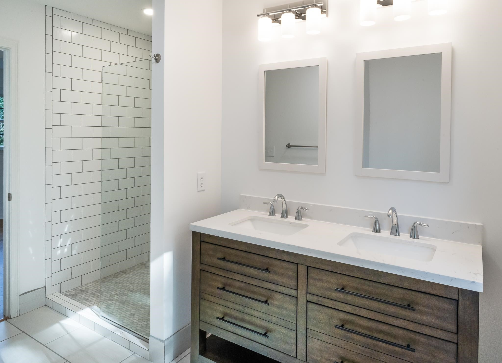 5600 Laniel Court Raleigh, NC 27612 - Photo 27 of 30 Master Bath