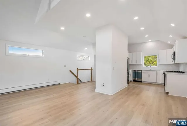 $2,800 | 71 Irvington Street, Westwood, NJ 07675