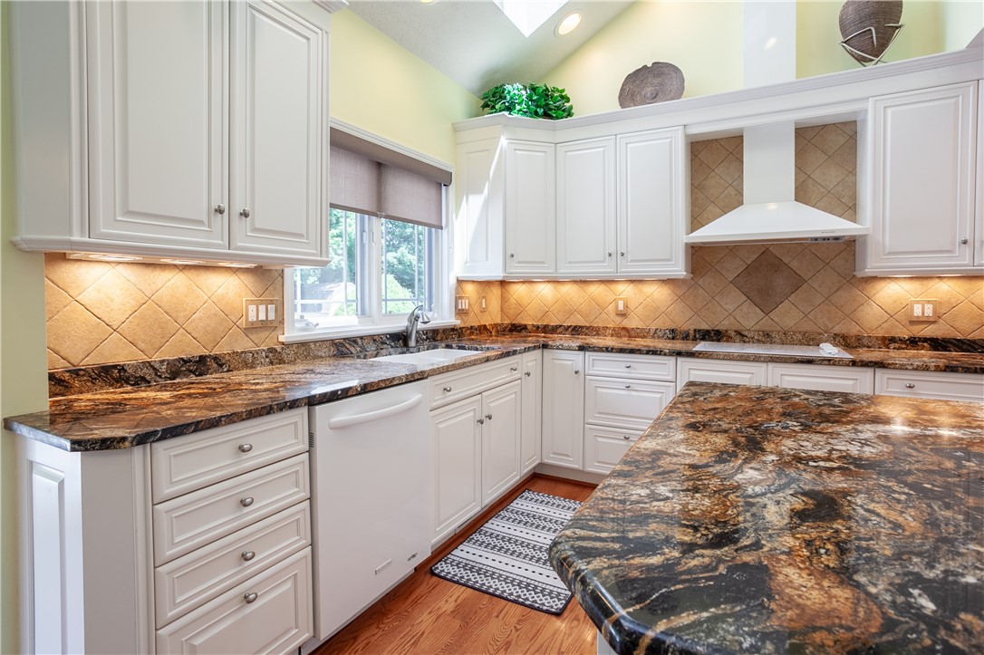 9 Longbow Circle Ogden, NY 14559 - Photo 11 of 50