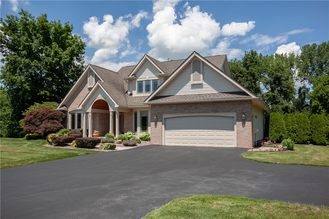 9 Longbow Circle Ogden, NY 14559 - Photo 3 of 50