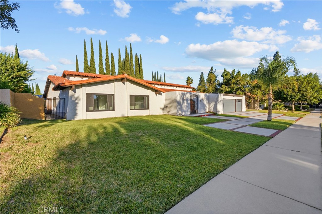 9724 Bothwell Road Northridge, CA 91324 - Photo 7 of 64
