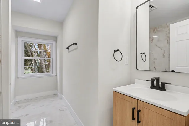 $639,900 | 626 Sand Hill Road, Hershey, PA 17033