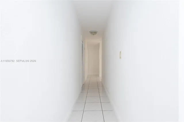 $3,700 | 2615 Southwest 32nd Court, Unit 2615, Miami, FL 33133