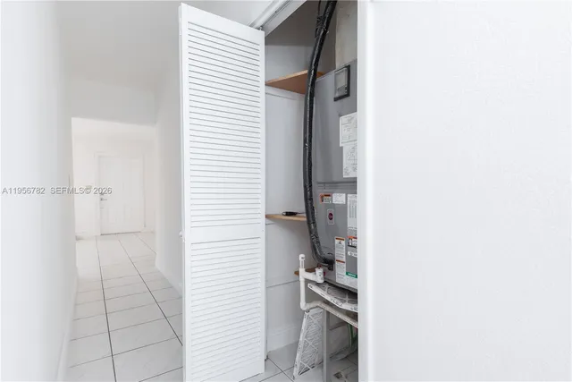 $3,700 | 2615 Southwest 32nd Court, Unit 2615, Miami, FL 33133